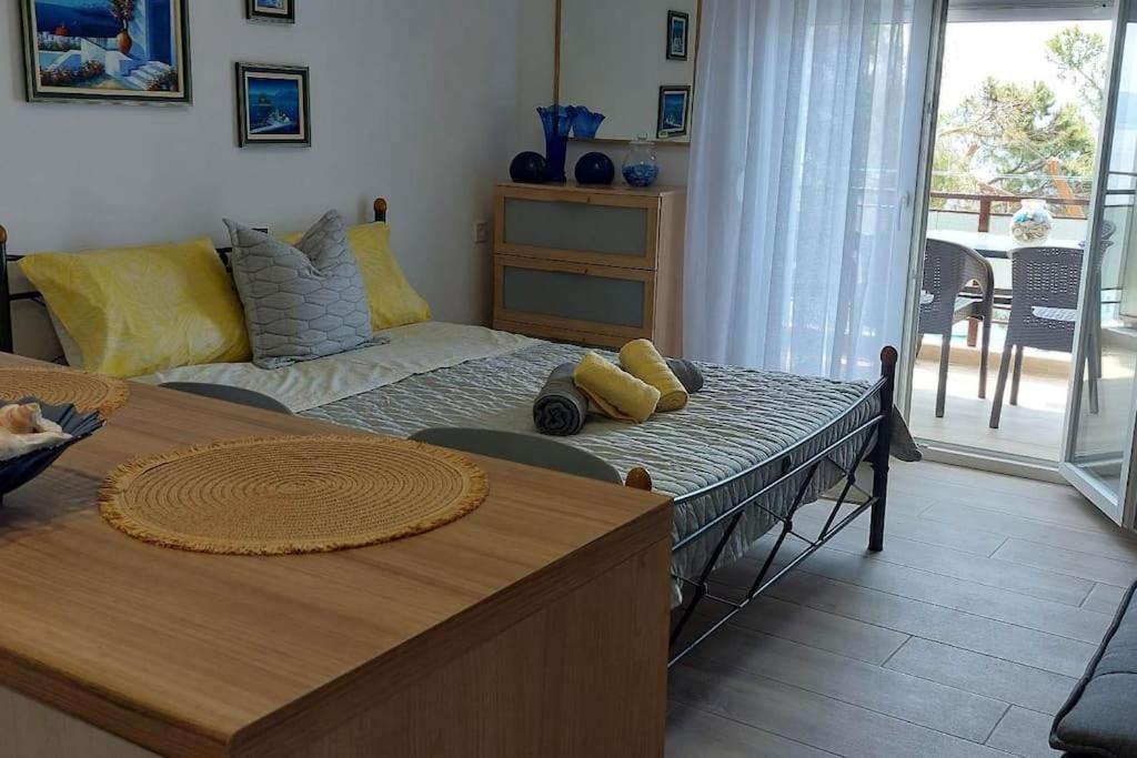 Sun & Sea : Malaki Seaside Apartment Bagian luar foto